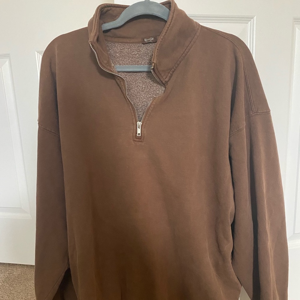 Brandy Melville oversized sweatshirt